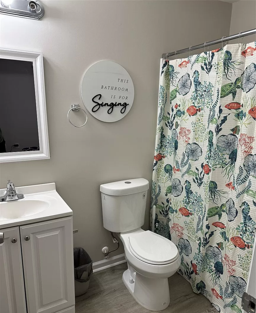 0e4ed9784f045e96e6aaeb689f1ca4fb-uncropped_scaled_within_1536_1152